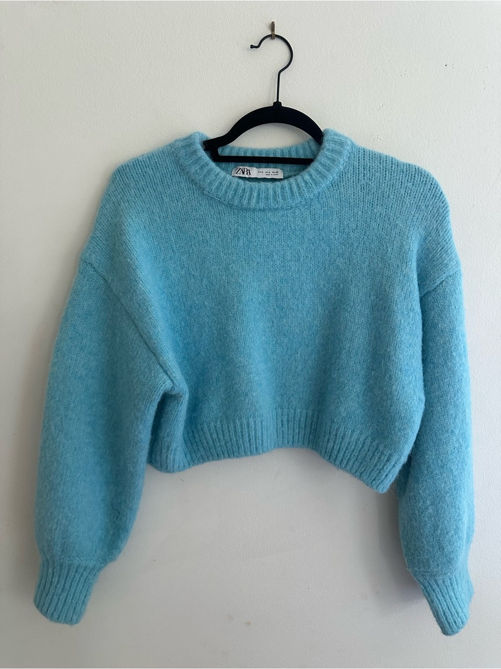 ZARA Sky Blue Cropped Crewneck Sweater